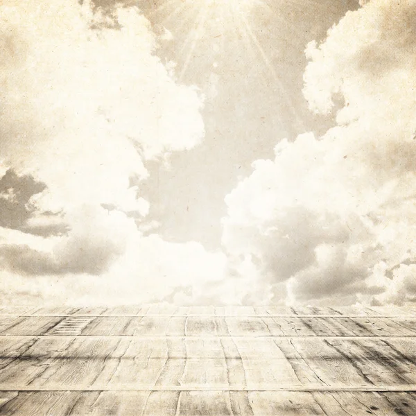 Trägolv med himmel bakgrund — Stockfoto