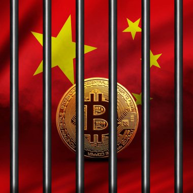 Çin bayrağı arka planında altın Bitcoin para. Kripto para birimi konsepti. Bitcoin demir bir kafeste kilitli..