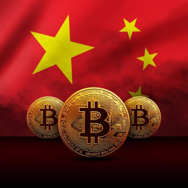 Çin bayrağı arka planında altın Bitcoin para. şifreleme para birimi kavramı