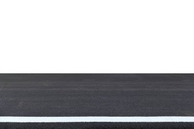 asfalt yolu beyaz arkaplanda izole edildi