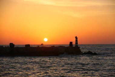 Limanda gün batımı