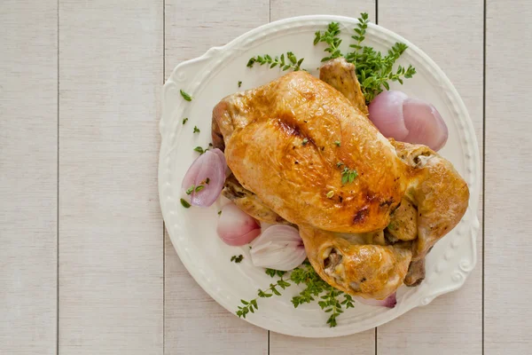 Välsmakande stekt kyckling — Stockfoto