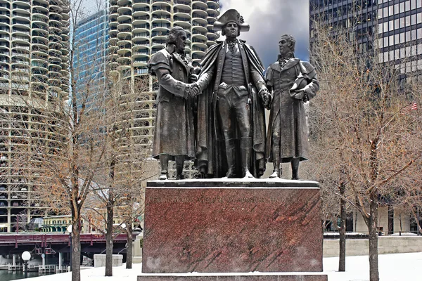 Monument voor drie echte patriotten van Amerika in Chicago, Verenigde Staten — Stockfoto