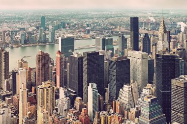 gün batımında, new York'un manhattan Skyline havadan görünümü