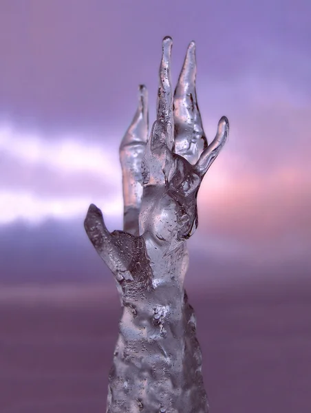 Mano de escultura de hielo — Foto de Stock