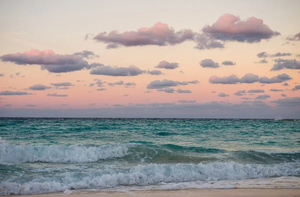 Západ slunce v mexickém Cancúnu — Stock fotografie