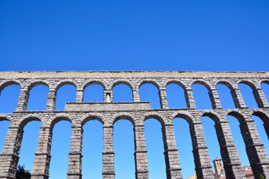 Segovia ünlü antik su kemeri.