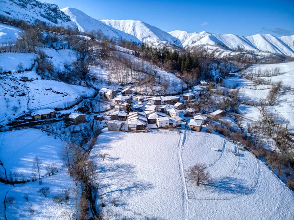 Ligueria Snow Rural Town Asturias Spain — Stock Photo, Image