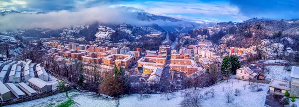 Veduta Aerea Della Città Asturiana Blimea Sotto Una Nevicata Spagna — Foto Stock