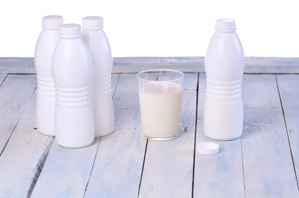 Glass of fresh milk — Stock Photo, Image