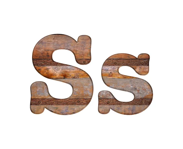 Brief S houten en roestig metaal. — Stockfoto
