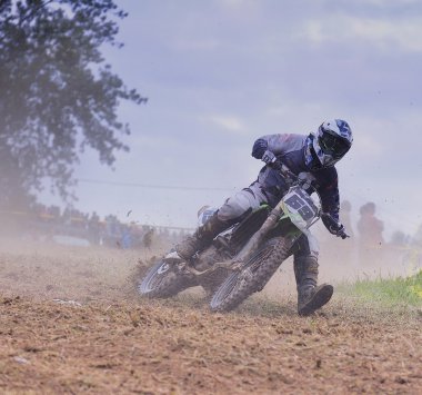 Motokros.