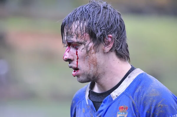 OVIEDO, SPAGNA - 31 GENNAIO: partita di rugby amatoriale tra il Real — Foto Stock