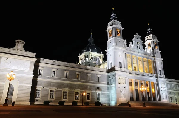 Almudena Cathedral in Madrid. — Stock Photo, Image