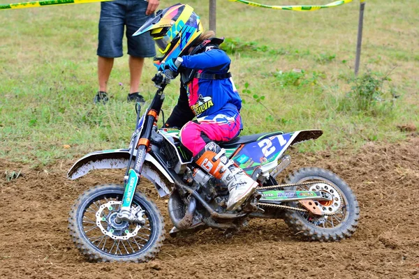 Motocross in valdesoto, spanien. — Stockfoto