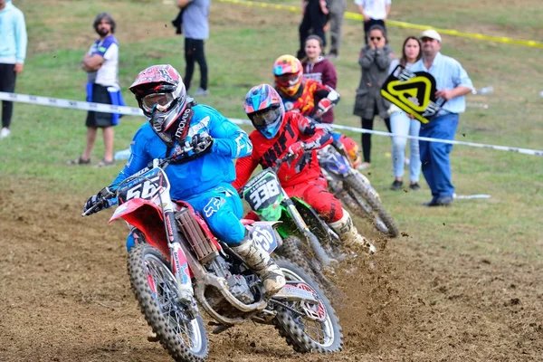 Motocross in valdesoto, spanien. — Stockfoto