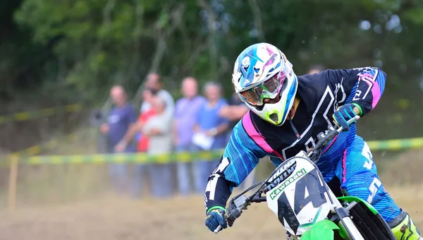 Motocross in valdesoto, spanien. — Stockfoto