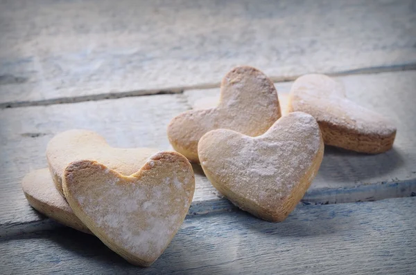 Varias galletas en forma de corazón — Foto de Stock