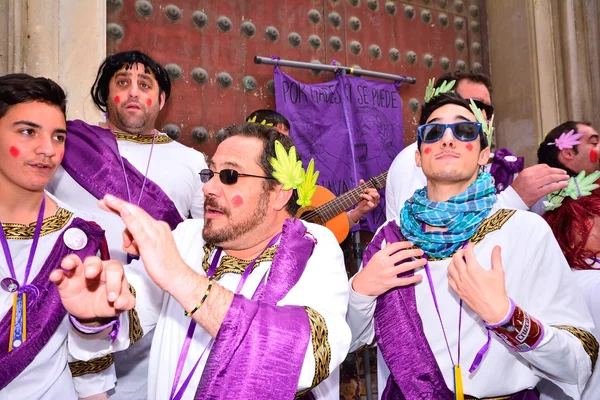 Типовий карнавал хор (chirigota) у регіоні Cadiz. — стокове фото