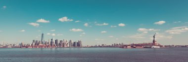 Manhattan Brooklyn ve özgürlük durumundan Özgürlük heykeli 