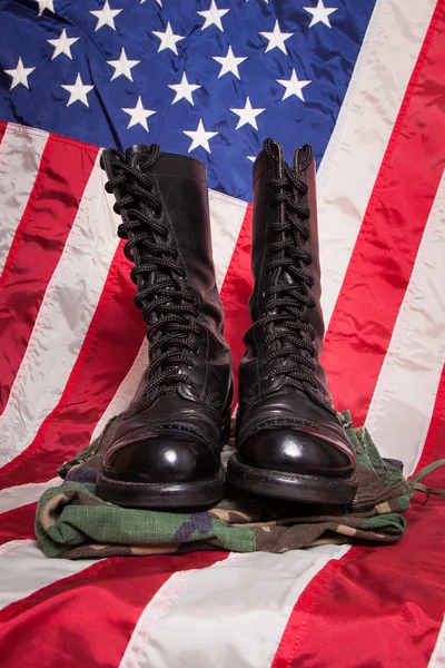 Combat Boots with Flag — Stock Photo, Image