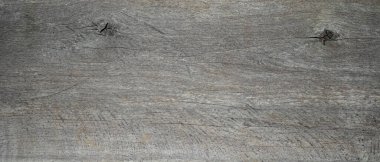 Eski paslı ahşap duvar arkaplanı yakın plan görüntüsü.