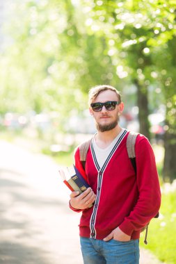 Hipster öğrenci adam