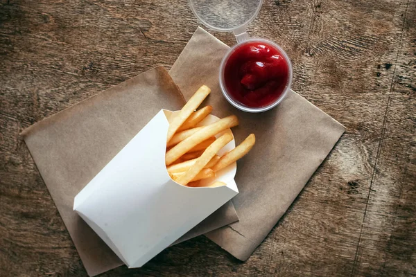 Bovenaanzicht Van Frietjes Het Concept Van Fast Food Quick Bites — Stockfoto