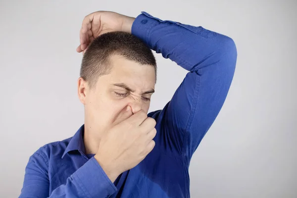 Man Shows His Sweaty Armpits Camera Close Sweat Drops Gland — Stock Photo, Image