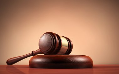 Hukuk yargıcı ve adalet sembolü