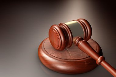 Hukuk yargıcı ve adalet sembolü tokmak