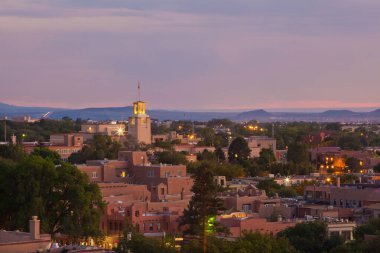 Santa Fe, New Mexico Alacakaranlıkta