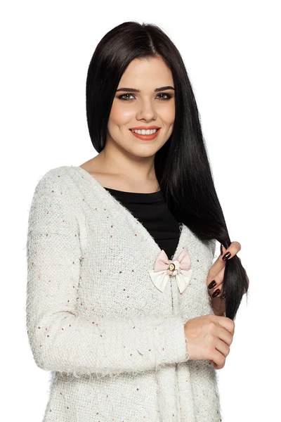 Hermosa modelo sintiéndose feliz por un cabello saludable — Foto de Stock