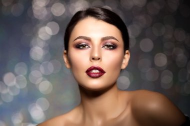 Güzellik Salonu Makyaj genç modern kız kadında güzel model ben