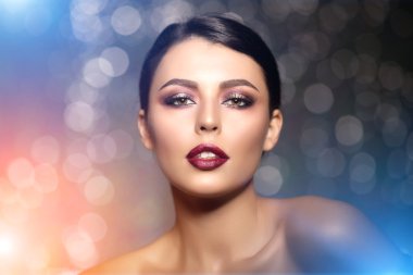 Güzellik Salonu Makyaj genç modern kız kadında güzel model ben