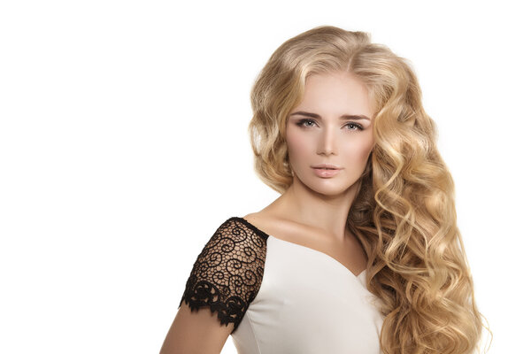 Модель с длинными волосами Блондинка волны кудри парикмахерская Upd
