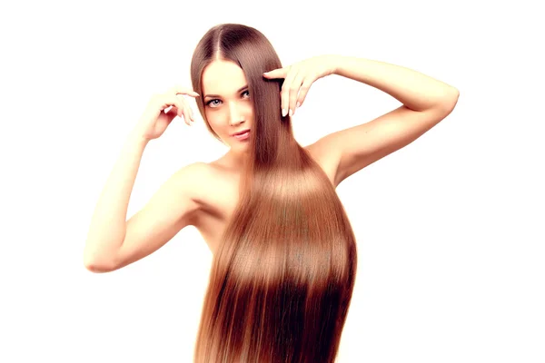 Lange Haare. Frisur. Friseursalon. Mode-Modell mit glänzendem Haar. — Stockfoto