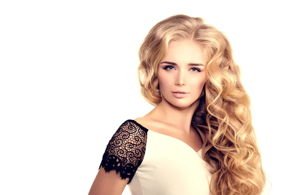 Modelo com cabelo longo Blonde Ondas Curls Penteado Cabeleireiro Upd Imagem De Stock