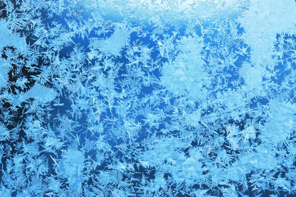 Glace hivernale, fond gelé. fenêtre givrée verre textur — Photo