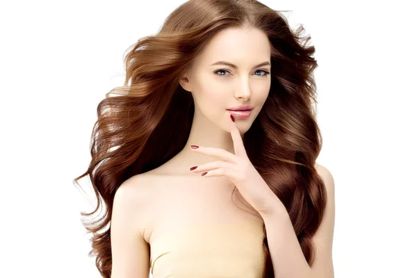 Woman Model with long wavy hair. Waves Curls Hairstyle. Hair Sal — Zdjęcie stockowe