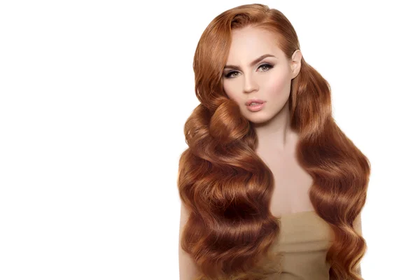 Model with long red hair. Waves Curls Hairstyle. Hair Salon. Upd — Zdjęcie stockowe