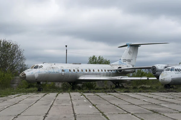 Verlassenes Flugzeug — Stockfoto