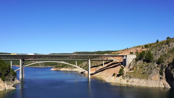 Pantano Contreras Ισπανία Αυτό Είναι Ένα Φράγμα Μεταξύ Των Περιφερειών — Αρχείο Βίντεο