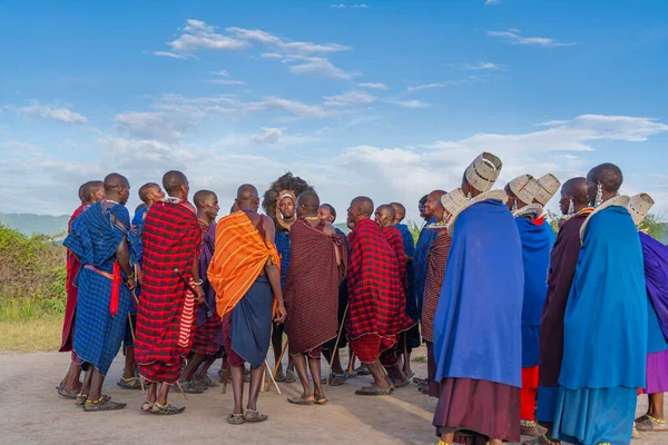 Ngorongoro Tanzania February 2020 Group Massai Warrior Stay Participating Traditional — Stock Photo, Image