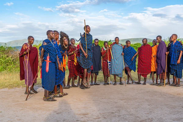 Ngorongoro Tanzania February 2020 Group Massai Warrior Participating Traditional Dance — Stock Photo, Image