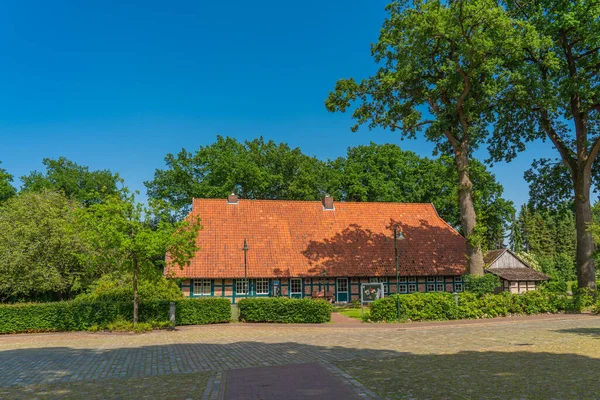 Panorama Casa Igreja Karkhus Groenkneten Condado Oldenburg Baixa Saxônia Alemanha — Fotografia de Stock