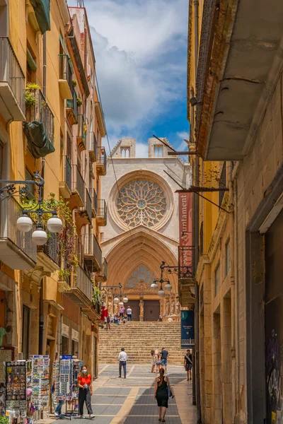 Városkép a katedrálissal Tarragona, Katalónia — Stock Fotó