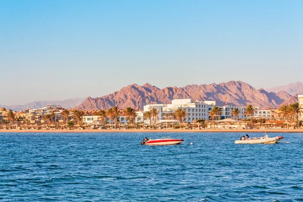 Uitzicht vanaf de zee op de Sharm El Sheikh — Stockfoto