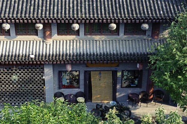 Chinees traditioneel huizen met dakpan — Stockfoto