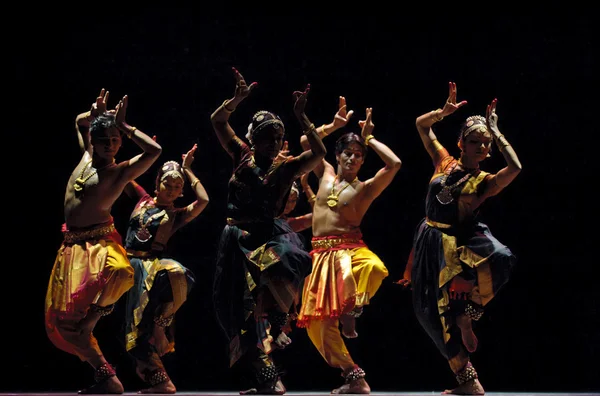 Indiase bharatanatyam danser — Stockfoto